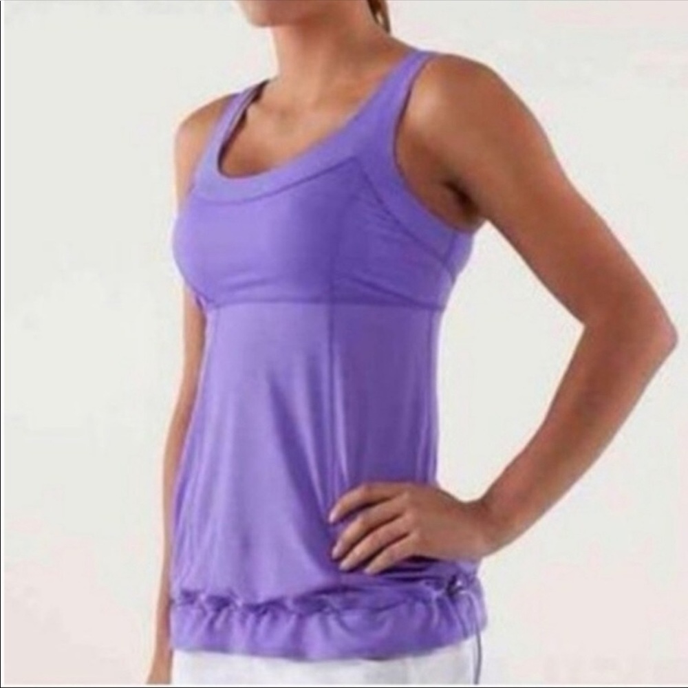 Lululemon Tame Me Tank. Size 8.